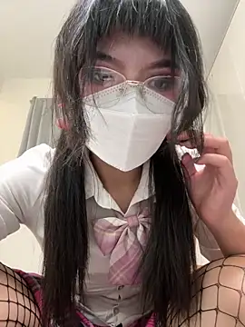yingtao-888 (F young) - 假鸡巴小粉道具同时插入小穴3分钟+喷水+国王控制5分钟