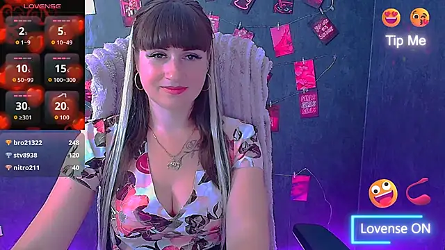 Violla_My live cam on StripChat