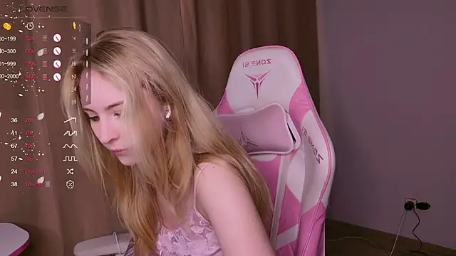 lilMelaniloveis webcam