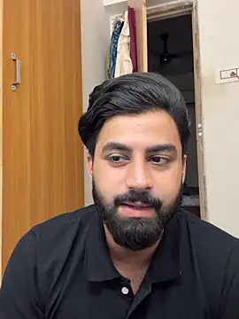 Royalboy_03's live cam