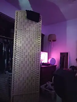 LillyXLust live cam preview on Stripchat