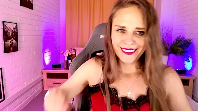 EmiliaBedy live cam on StripChat
