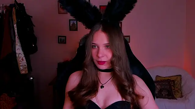 LanaLovely live cam on StripChat