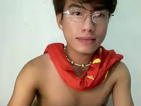 grumpyyy2003 live cam on StripChat