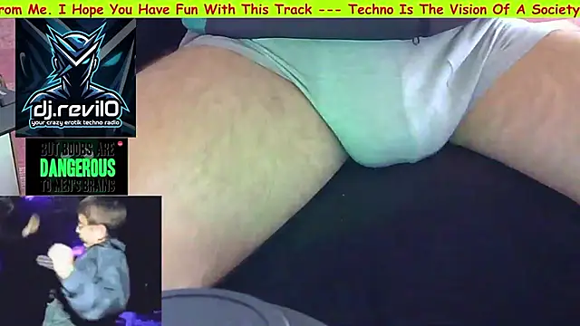 revilo1180 - RevilO1180's free webcam - UK Sex Cams