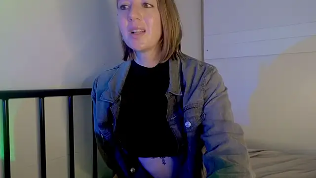 TopsyWilde webcam