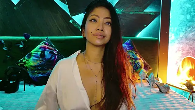 ElyaQuinn webcam