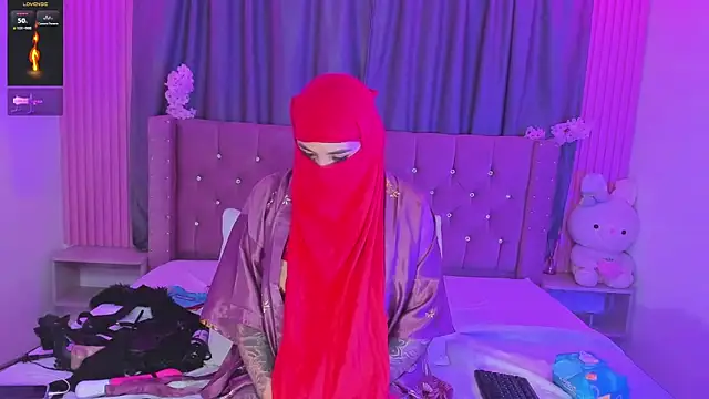 Nayla-Mouna webcam