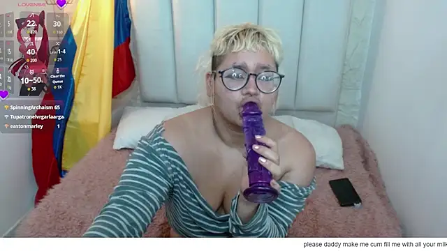 Watch Echypyon_ live on EroticFlix - High definition streams