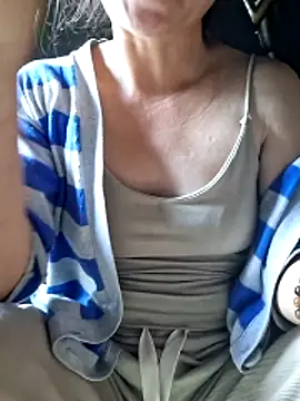 xuxulovezz live sex cam