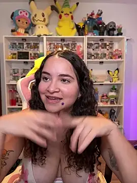 Sweet_sully__ webcam