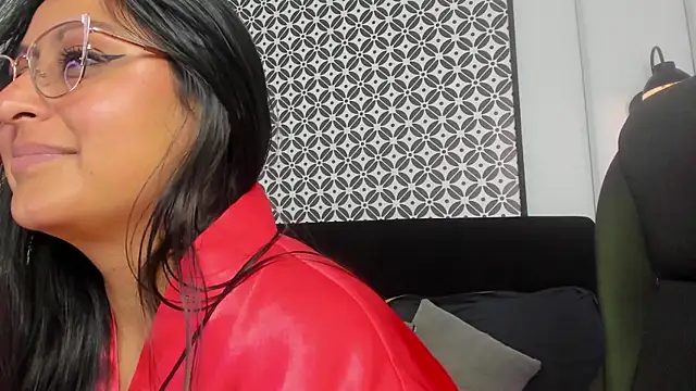 Amber_gold_ webcam