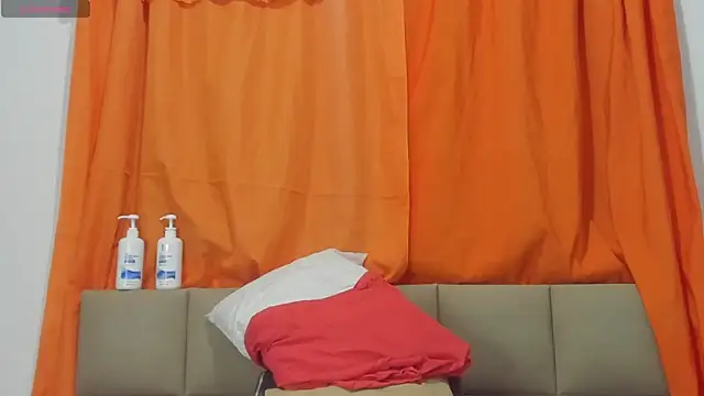 lilybaudyn_ webcam