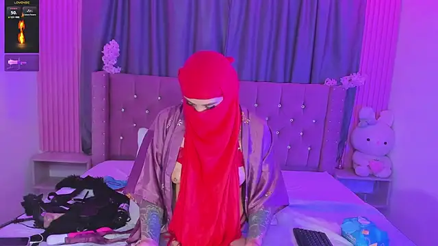 Nayla-Mouna webcam