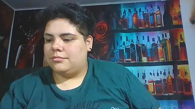 Watch Hailey_Curvy live on EroticFlix - High definition streams