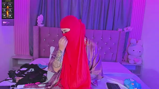 Nayla-Mouna webcam