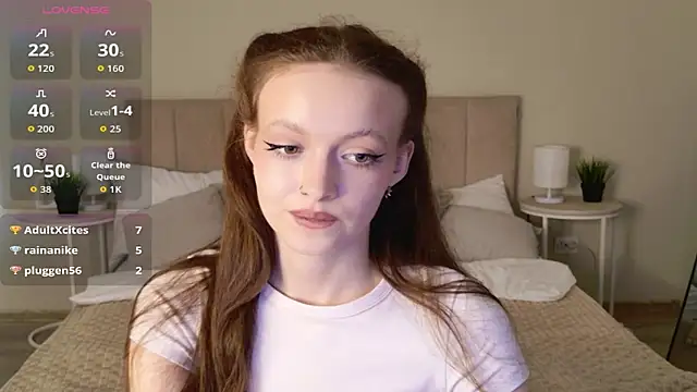 SallyPinkman webcam