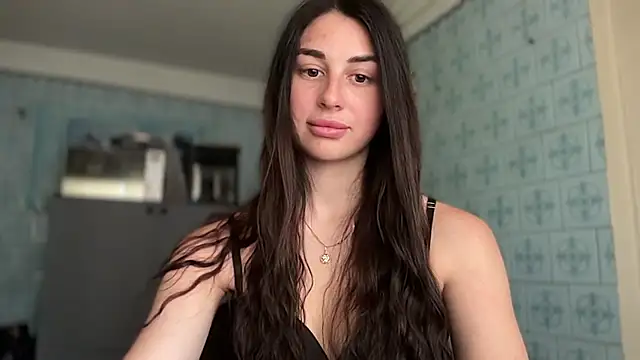 Watch LiluMartiznir live on EroticFlix - High definition streams