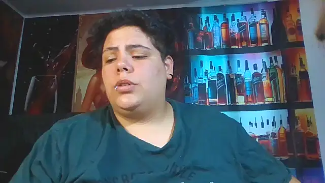 Watch Hailey_Curvy live on EroticFlix - High definition streams