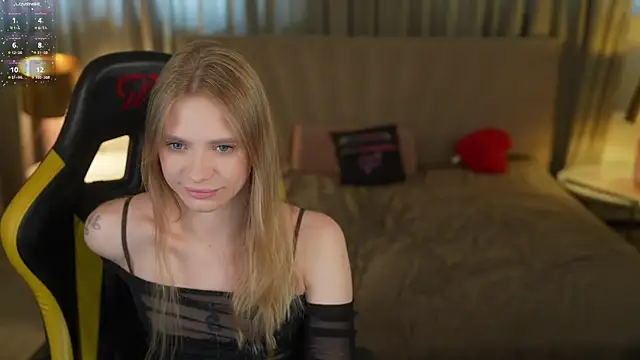 Angy_Netal webcam