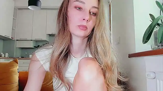 Maiami000 webcam