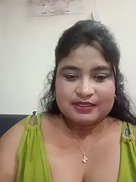 hornyriyanka webcam