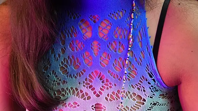 Watch Misha-Malhotra live on EroticFlix - High definition streams