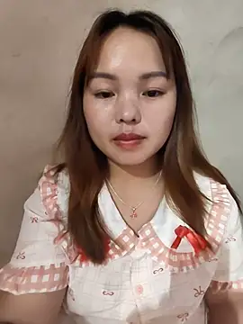 Mina_xYx webcam
