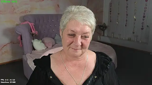 Poppy_Pulse webcam
