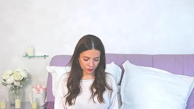 Watch AngelicaDillon live on EroticFlix - High definition streams