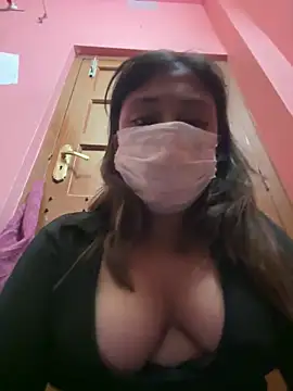 Yourhornynightmare live cam
