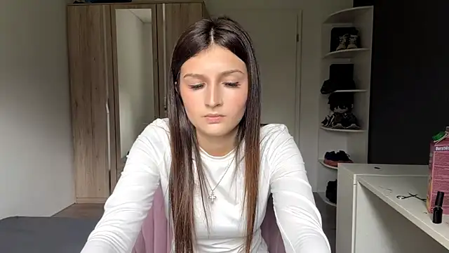 SpanishRooter webcam