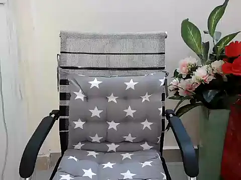 Watch _chitranshi live on EroticFlix - High definition streams