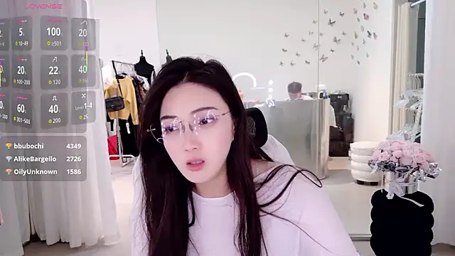 yangyang-777 webcam