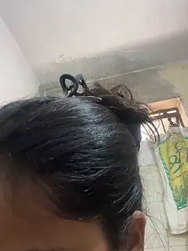 Sandhya_77 webcam