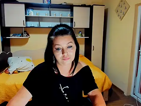 Watch Soffy_Skye live on EroticFlix - High definition streams