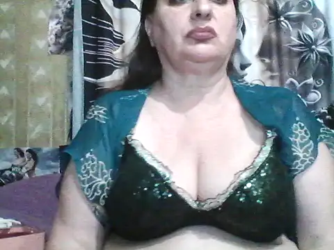 Watch LoaqLovew live on EroticFlix - High definition streams
