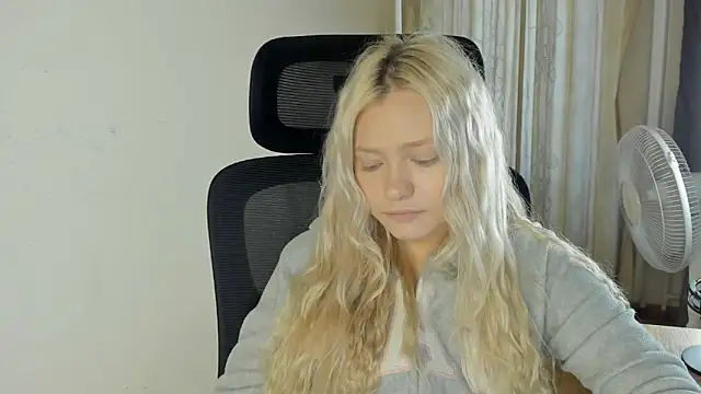MidnightPoise webcam