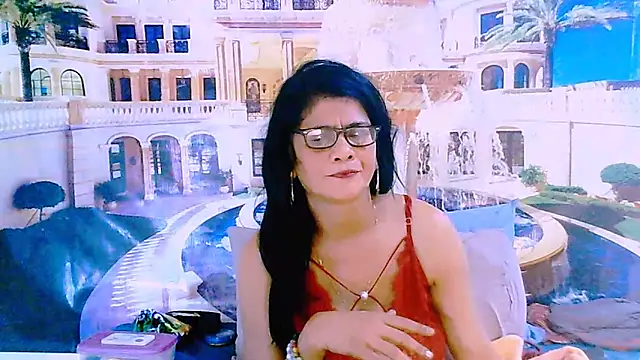 IndianAllure webcam