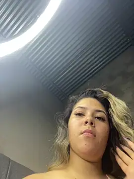 sofi_and_curlers669 webcam