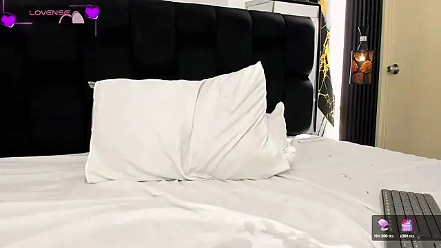 eileen_tanihara webcam