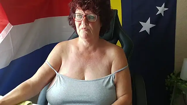 GrandJo69 live cam
