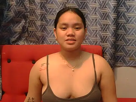 Watch prettykrysgirl live on EroticFlix - High definition streams