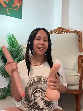 HaileyDiana webcam