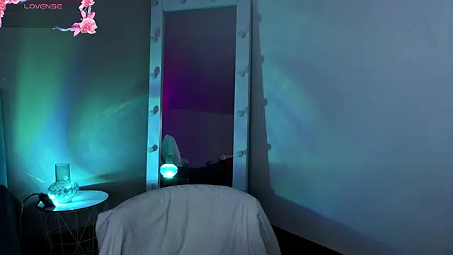 L1ittle_kitty_ webcam