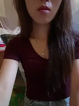 Watch oneyou_400 live on EroticFlix - High definition streams