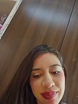 rebeca_xs (F young) - ASS- SQUIRST
