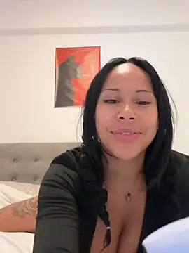 HaileyDiana webcam