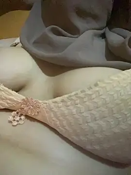 narjiss12 live cam on StripChat