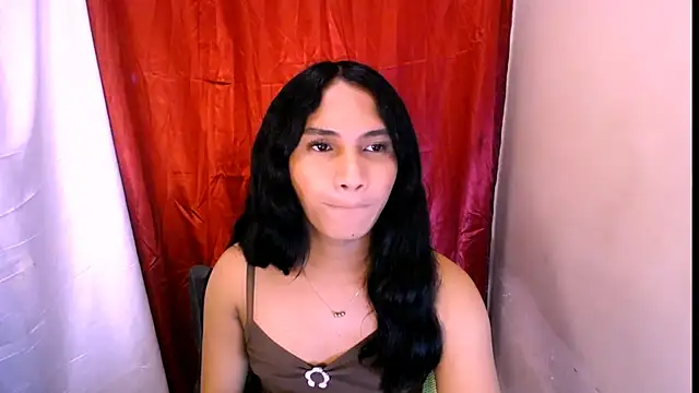 slutty_aki live cam